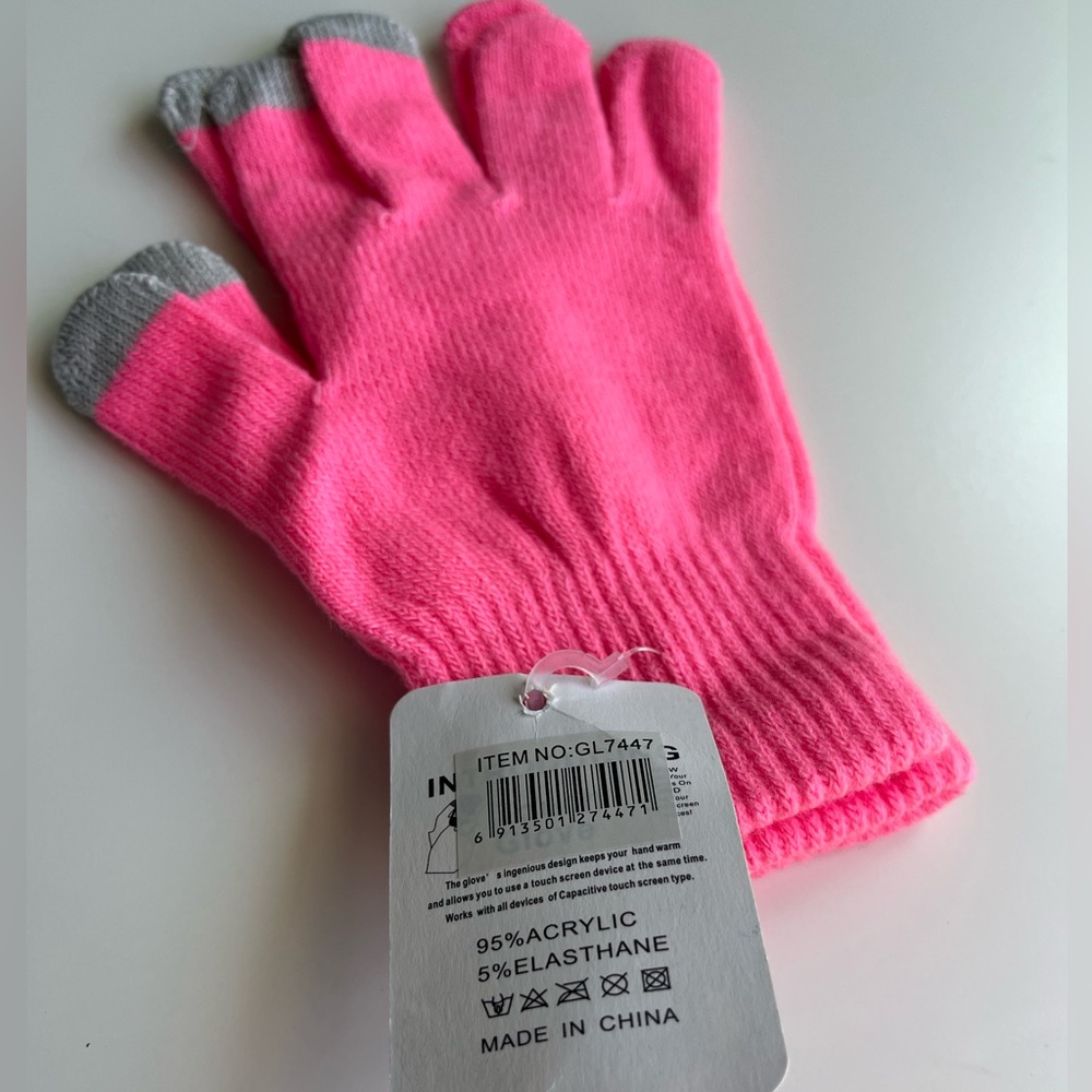 New touch gloves - Picture 5 of 8